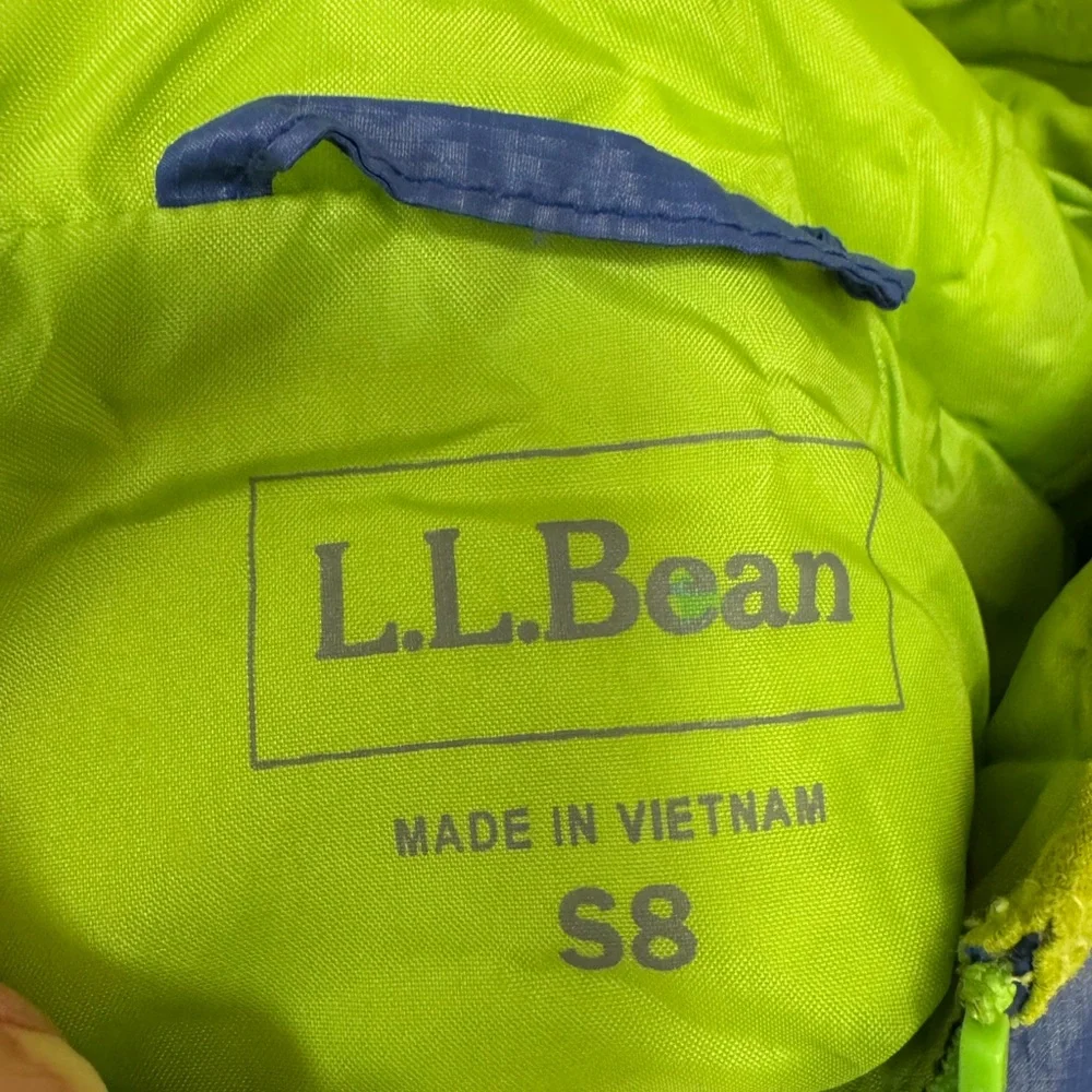 L.L. Bean Kids insulated winter Jacket size 8 primaloft hooded full zip